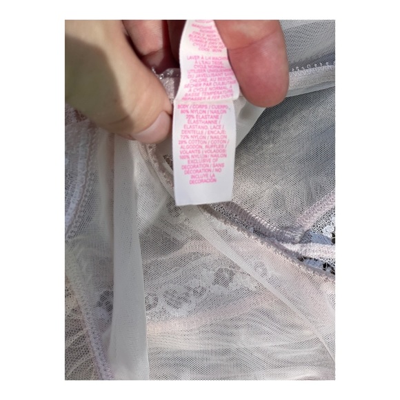 Victoria’s Secret Bodysuit & Garter Matching Lace - Picture 11 of 14
